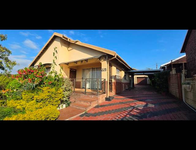 3 BEDROOM HOUSE FOR SALE IN NEWHOLME